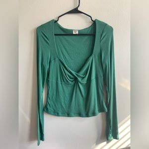 Aritzia Sunday best green long sleeve top